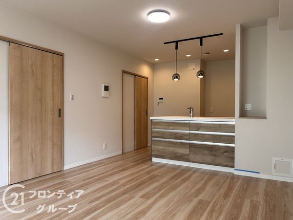 ローレルスクエア木津川台第２期１１番館　中古マンション