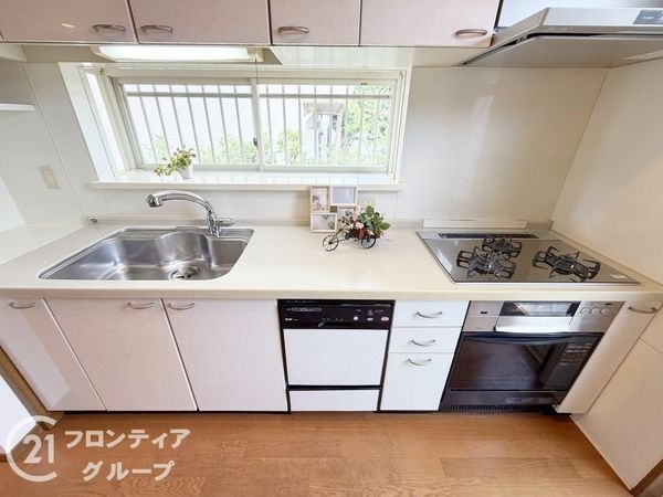 奈良市富雄川西１丁目の中古一戸建て