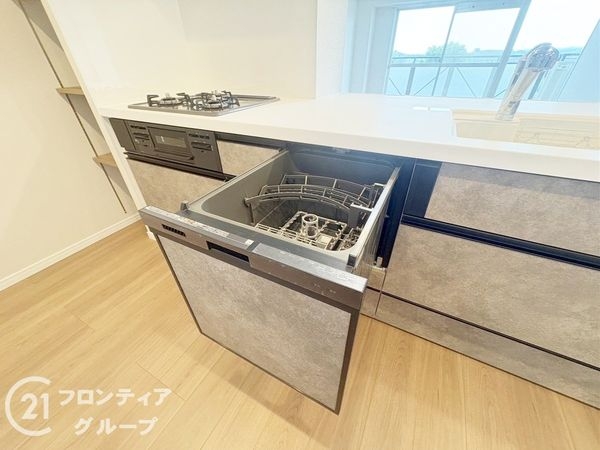 サンロイヤル新田辺アカデミア２号館　中古マンション
