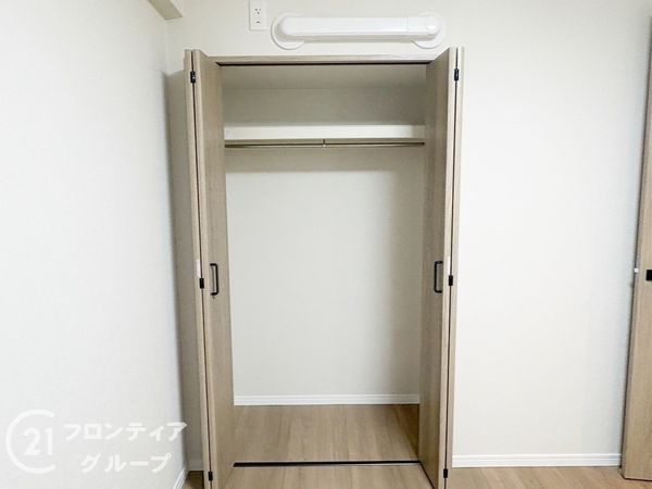 サンロイヤル新田辺アカデミア２号館　中古マンション