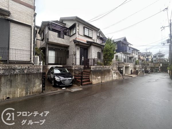 京田辺市薪西山の中古一戸建て