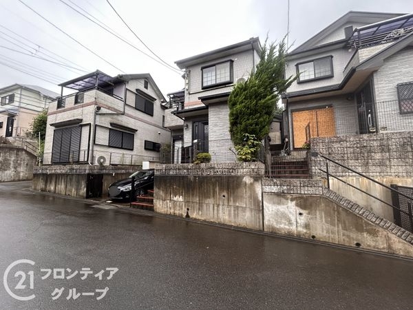 京田辺市薪西山の中古一戸建て