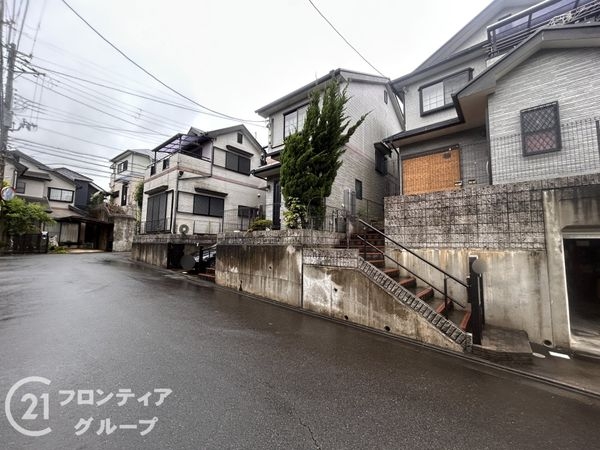 京田辺市薪西山の中古一戸建て