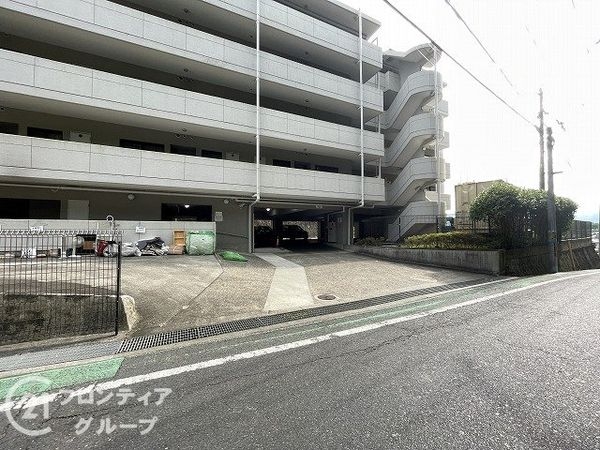 ネオハイツ橿原神宮西口　中古マンション