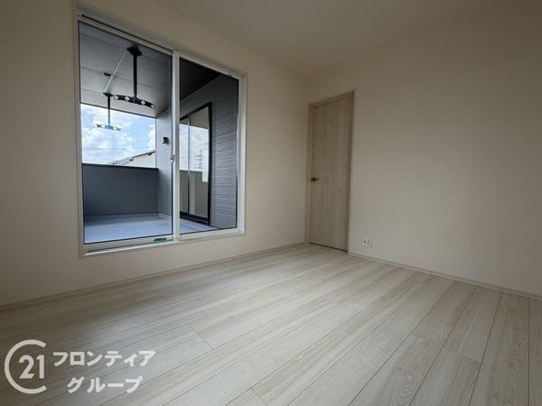 奈良市法蓮町　新築一戸建て　１期　２号棟