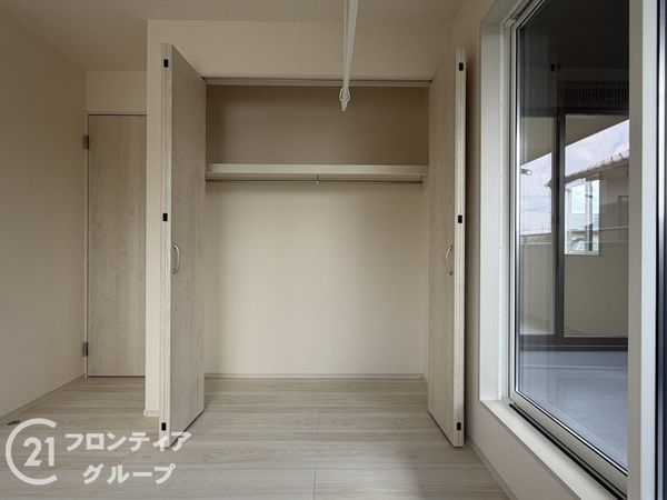 奈良市法蓮町　新築一戸建て　１期　２号棟