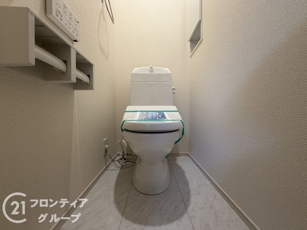 奈良市法蓮町　新築一戸建て　１期　２号棟