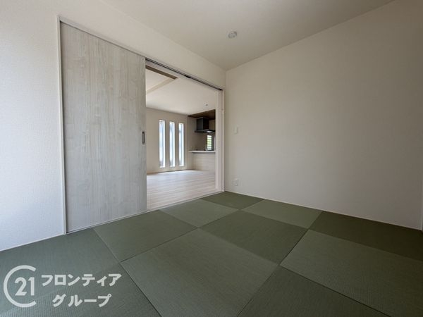 奈良市法蓮町　新築一戸建て　１期　２号棟