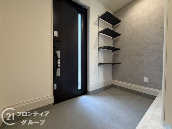 奈良市法蓮町　新築一戸建て　１期　２号棟