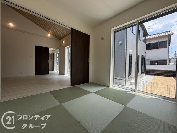 奈良市法蓮町　新築一戸建て　１期　１号棟