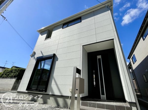 生駒郡斑鳩町服部１丁目　新築一戸建て　２号地