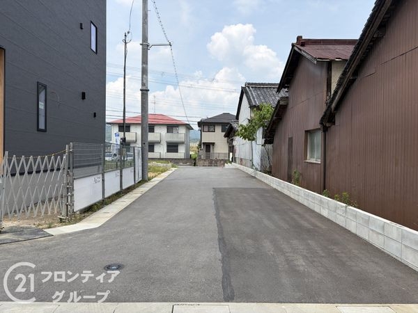 生駒郡斑鳩町服部１丁目　新築一戸建て　３号地