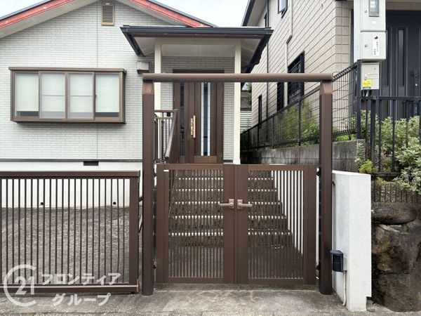 奈良市芝辻町　中古一戸建て