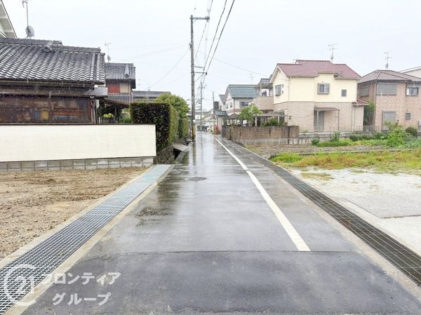 生駒郡斑鳩町龍田西４丁目　新築一戸建て　５期　２号棟