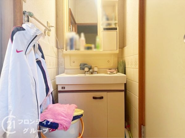 奈良市敷島町２丁目の中古一戸建て