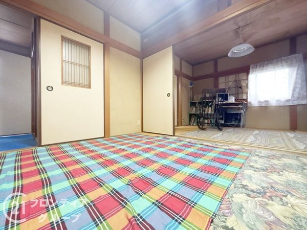 奈良市敷島町２丁目の中古一戸建て