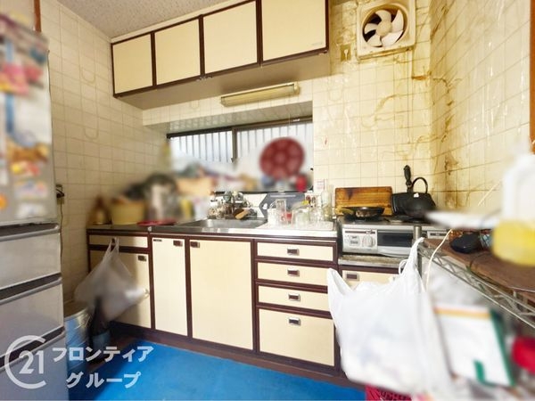 奈良市敷島町２丁目の中古一戸建て