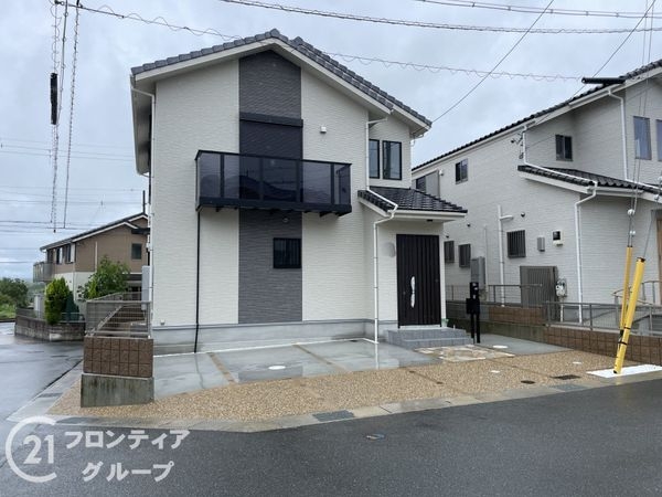 京田辺市同志社山手３丁目　新築一戸建て　Ｔ３２号地