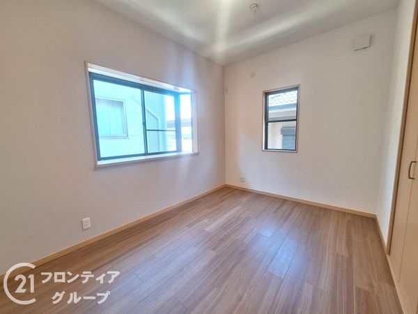 天理市西長柄町の中古一戸建て