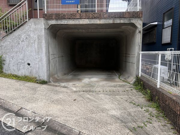 生駒市辻町の中古一戸建て
