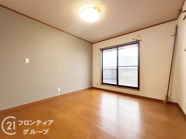 京田辺市薪畠の中古一戸建て