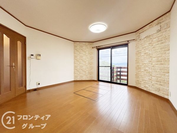 京田辺市薪畠の中古一戸建て