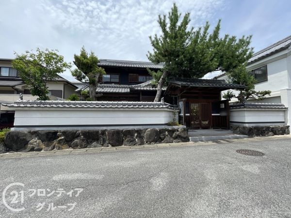 生駒郡三郷町立野南２丁目の中古一戸建て