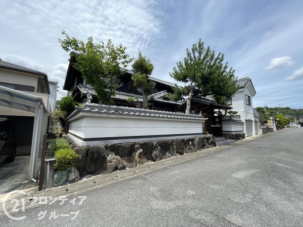 生駒郡三郷町立野南２丁目の中古一戸建て