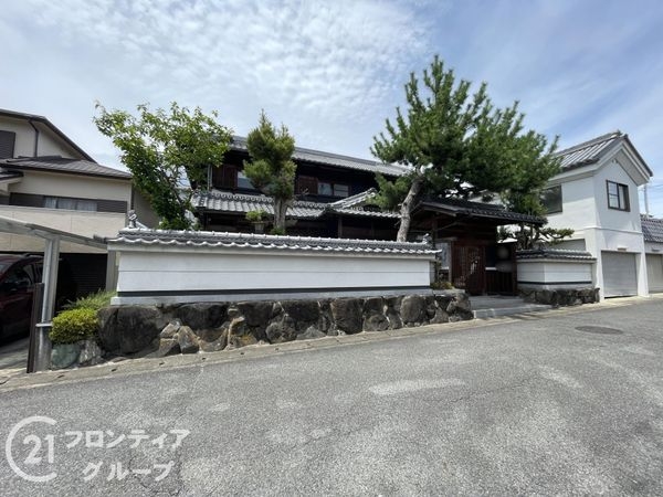 生駒郡三郷町立野南２丁目の中古一戸建て