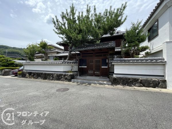 生駒郡三郷町立野南２丁目の中古一戸建て