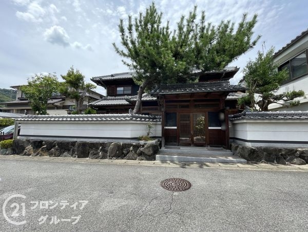 生駒郡三郷町立野南2丁目 中古一戸建て