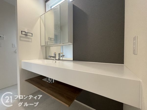 奈良市西笹鉾町　新築一戸建て　１期　全１区画