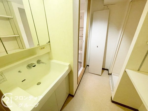 ヴァルシオン生駒　中古マンション