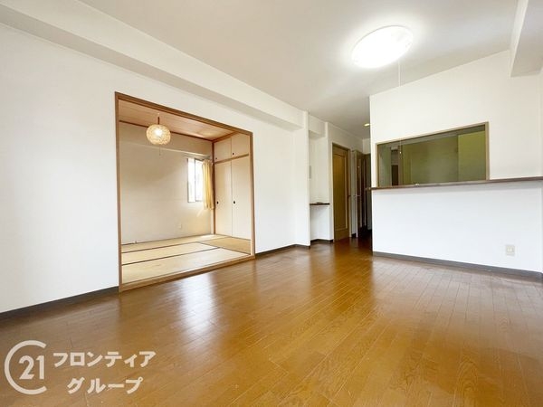 ヴァルシオン生駒　中古マンション