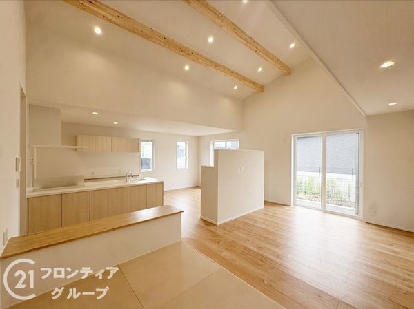 北葛城郡広陵町大字三吉　新築一戸建て　２１期　２２号地