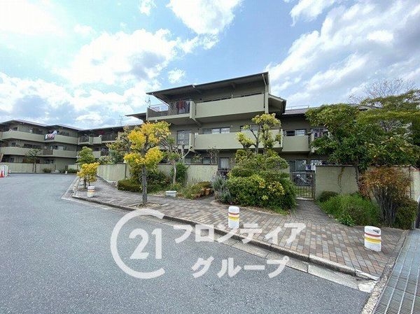 エクセルハイツ西の京Ｃ棟　中古マンション