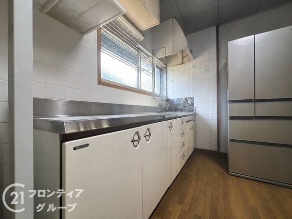 奈良市富雄泉ヶ丘の中古一戸建て