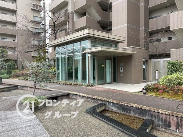 京阪東ローズタウン・ファインガーデンあゆみヶ丘C棟　中古マ…