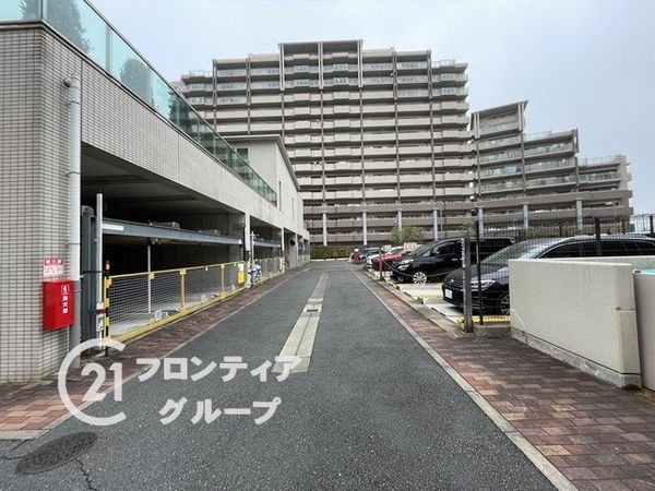 京阪東ローズタウン・ファインガーデンあゆみヶ丘C棟　中古マ…