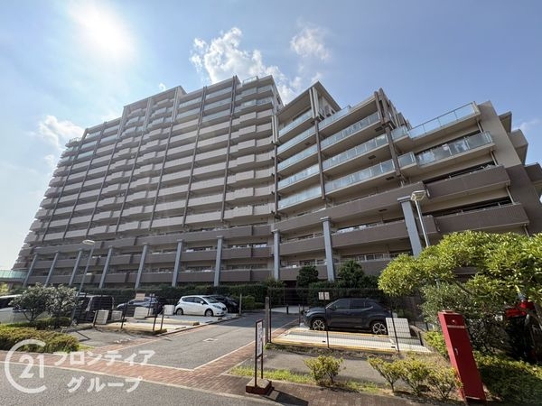 京阪東ローズタウン・ファインガーデンあゆみヶ丘C棟 中古マ…