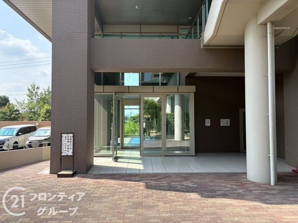 京阪東ローズタウン・ファインガーデンあゆみヶ丘C棟　中古マ…