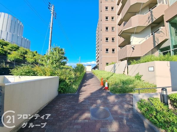 京阪東ローズタウン・ファインガーデンあゆみヶ丘Ｅ棟　中古マ…