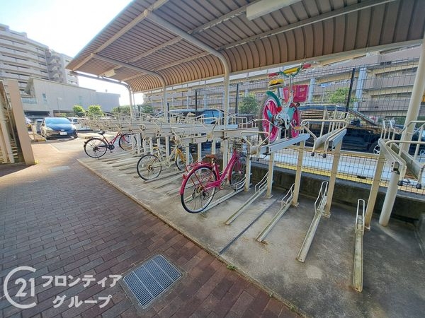 京阪東ローズタウン・ファインガーデンあゆみヶ丘Ｅ棟　中古マ…