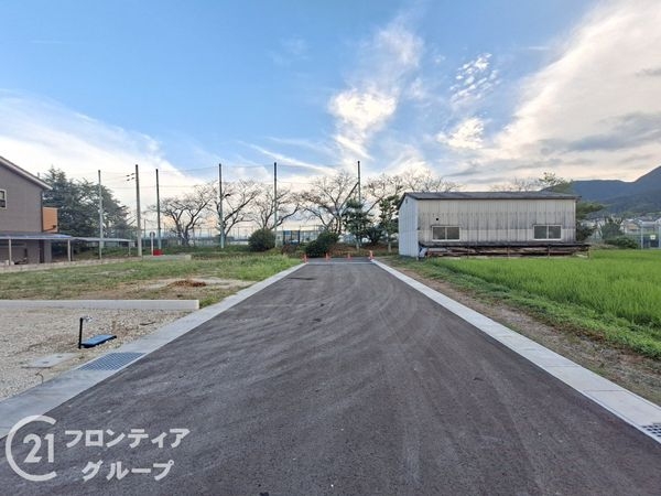 葛城市當麻　新築一戸建て　全１区画