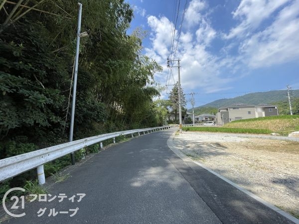 生駒市有里町　新築一戸建て　３期　１号棟