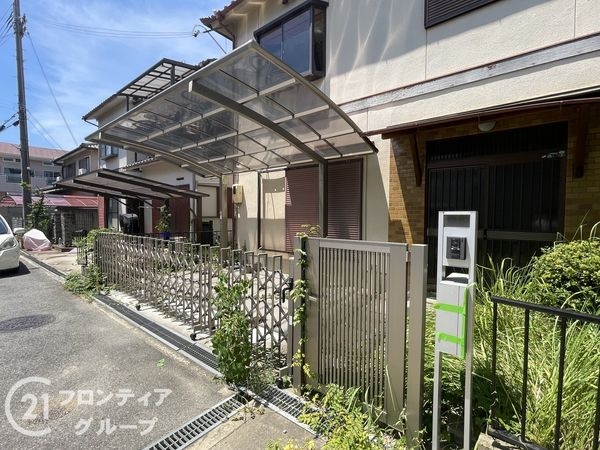 奈良市西大寺宝ヶ丘の中古一戸建て