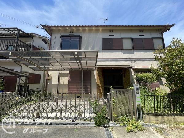 奈良市西大寺宝ヶ丘の中古一戸建て