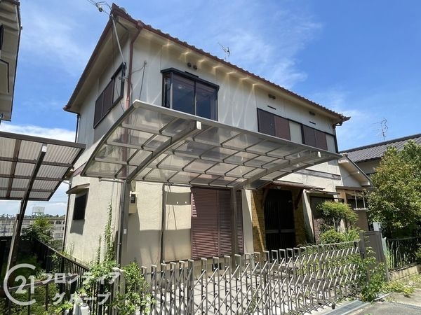 奈良市西大寺宝ヶ丘 中古一戸建て