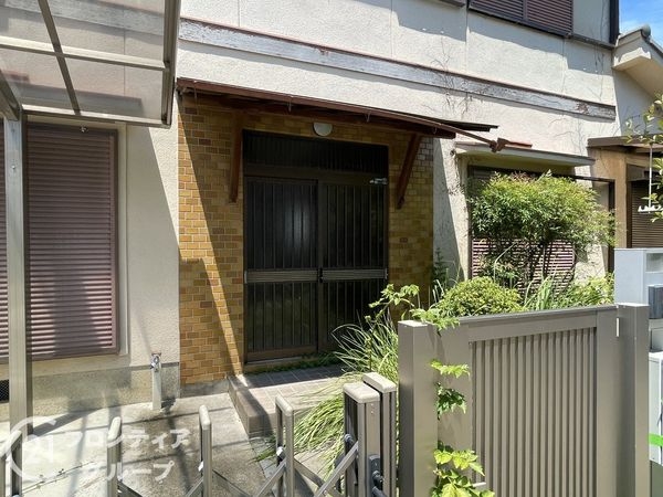 奈良市西大寺宝ヶ丘の中古一戸建て