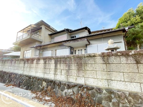 奈良市富雄北３丁目の中古一戸建て
